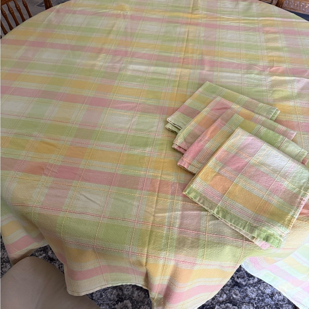 Pastel Plaid cotton Tablecloth and Napkin Set 58"x80"  Easter and spring